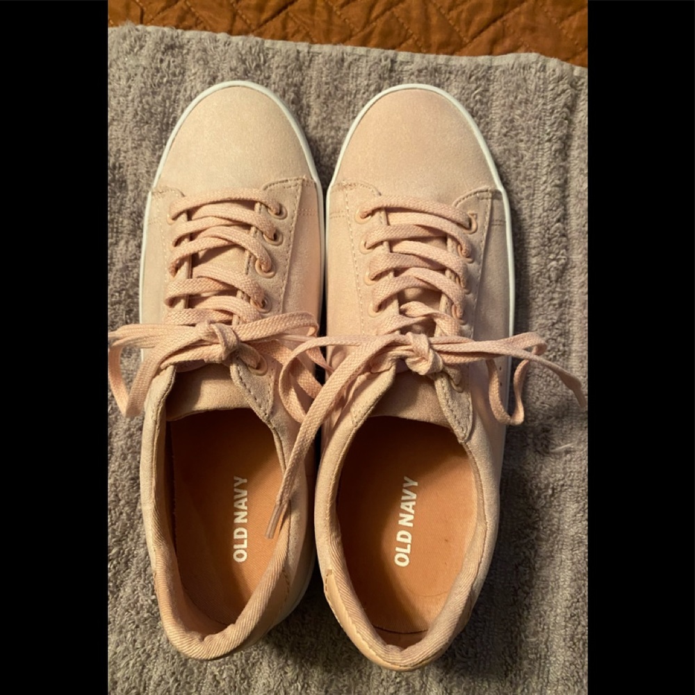 Old Navy pink sneakers. Size 6